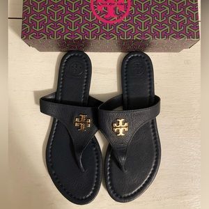 Tory burch Jolie flat thong sandal tumbled leather navy blue 8 flip flop
